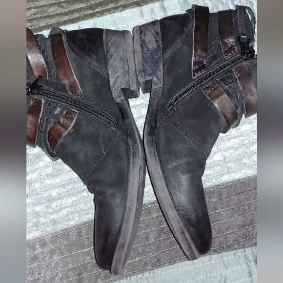 Miz Mooz Dublin suede ankle boot - Picture 7 of 14